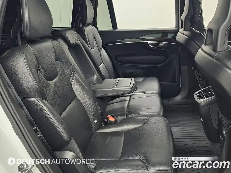 Volvo XC90 2017 2.0 автомат (гидро), фото 12