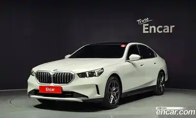BMW 5 серия, 2025, 4 646 км