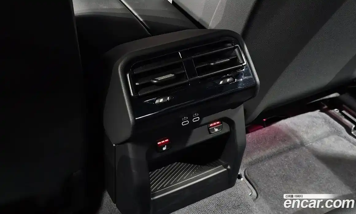 BMW 5 серия 2025 2.0 автомат (гидро), фото 26