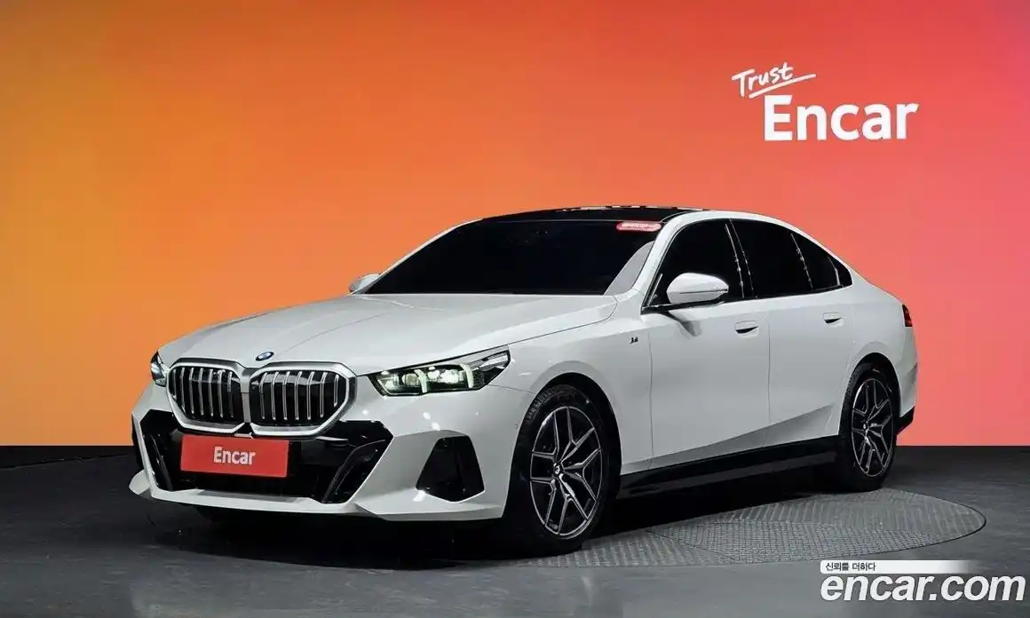 BMW 5 серия 2025 2.0 автомат (гидро), фото 32