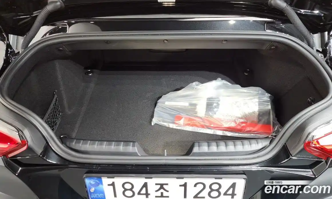 BMW Z4 2023 2.0 автомат (гидро), фото 22