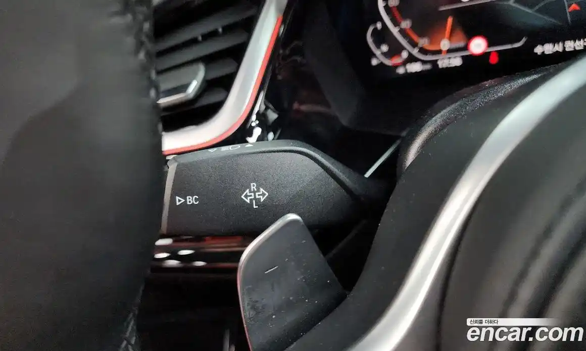 BMW Z4 2023 2.0 автомат (гидро), фото 25