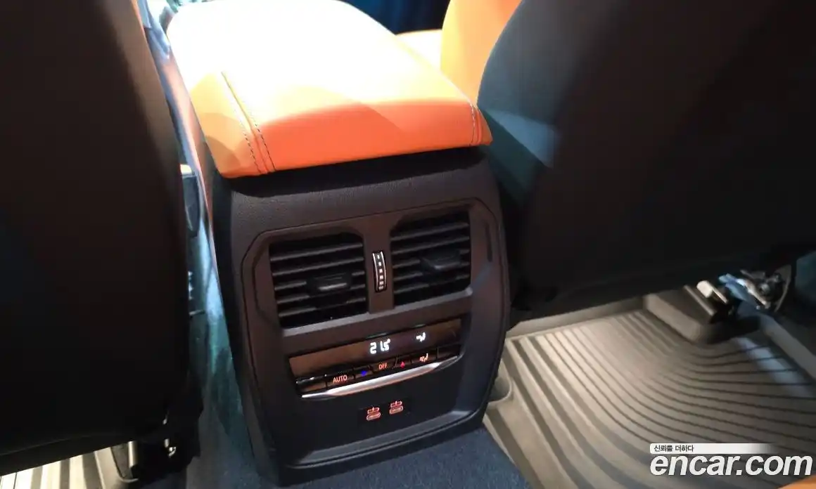 BMW M3 2024 3.0 автомат (гидро), фото 26