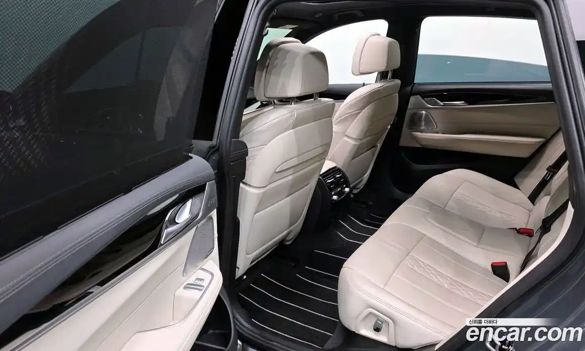 BMW 6 серия 2024 3.0 автомат (гидро), фото 18