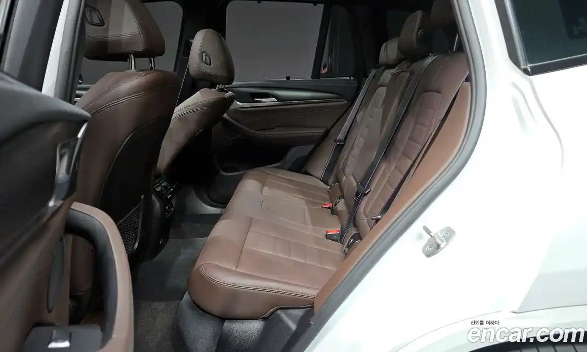 BMW X3 2022 2.0 автомат (гидро), фото 18