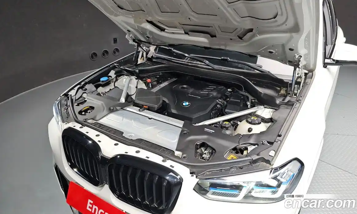BMW X3 2022 2.0 автомат (гидро), фото 6