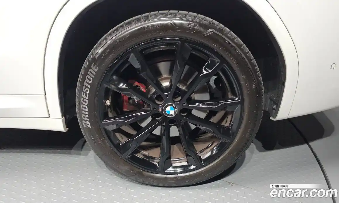 BMW X3 2022 2.0 автомат (гидро), фото 7