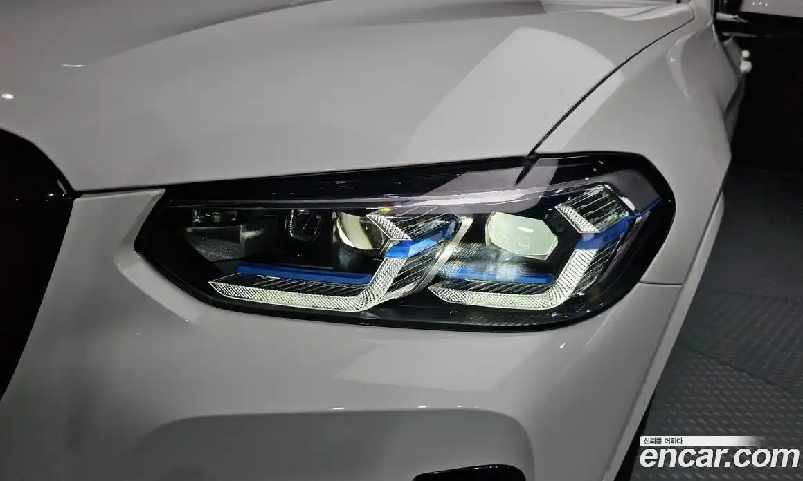 BMW X3 2022 2.0 автомат (гидро), фото 8