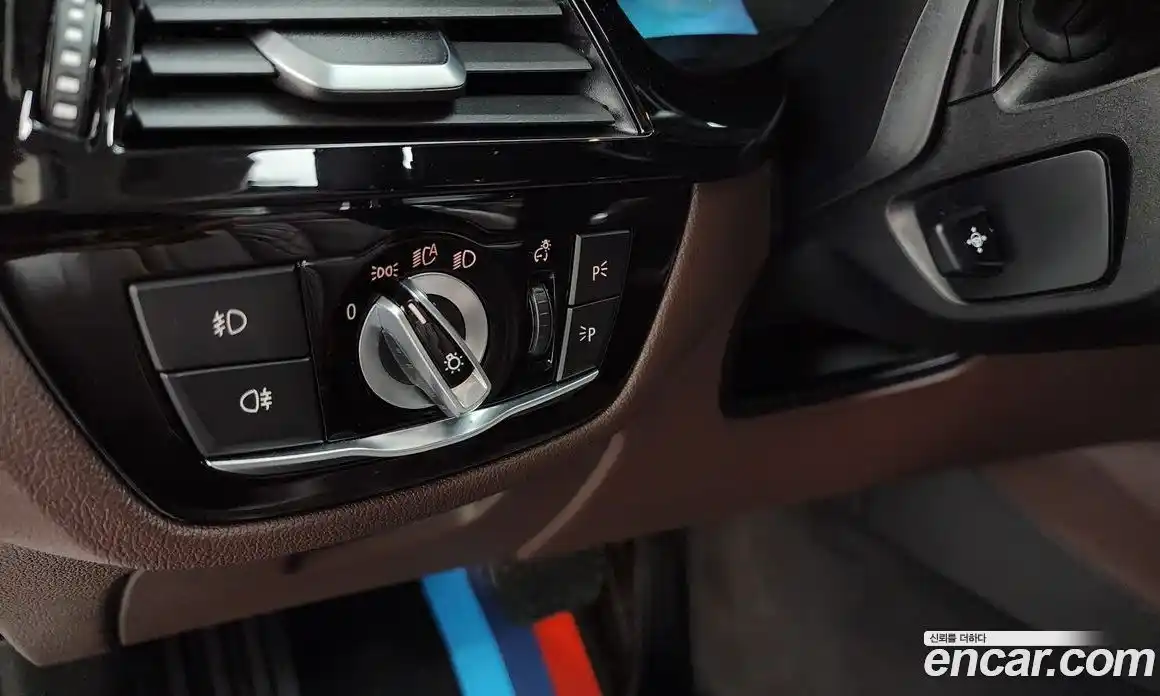 BMW 5 серия 2019 2.0 автомат (гидро), фото 30