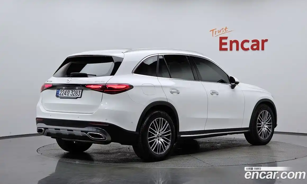 Mercedes-Benz GLC-Class 2025 2.0 гидро, фото 1 Mercedes-Benz GLC-Class 2025 2.0 гидро, фото 1
