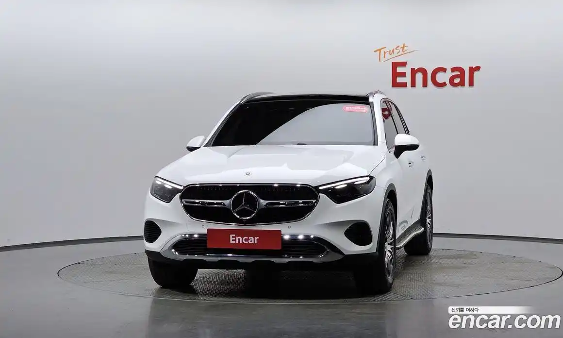 Mercedes-Benz GLC-Class 2025 2.0 гидро, фото 2 Mercedes-Benz GLC-Class 2025 2.0 гидро, фото 2