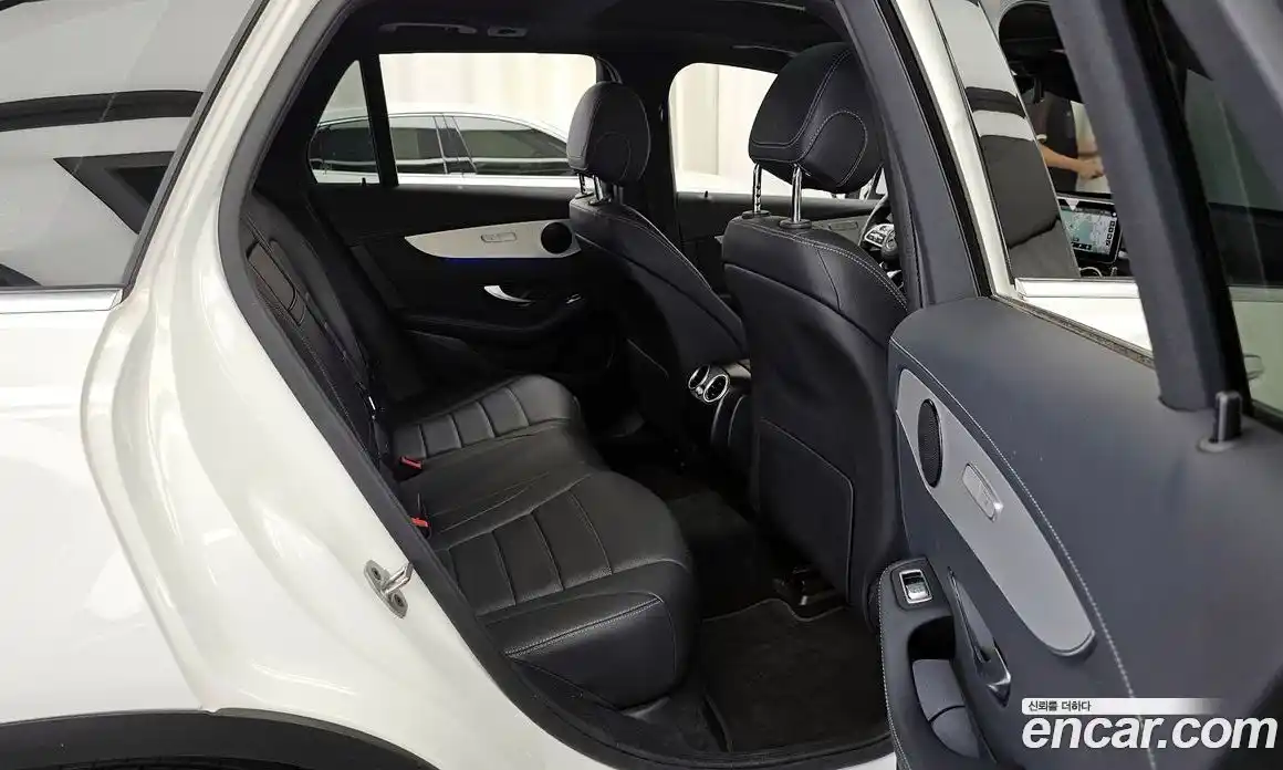 Mercedes-Benz GLC-Class 2022 1.9 гидро, фото 18 Mercedes-Benz GLC-Class 2022 1.9 гидро, фото 18