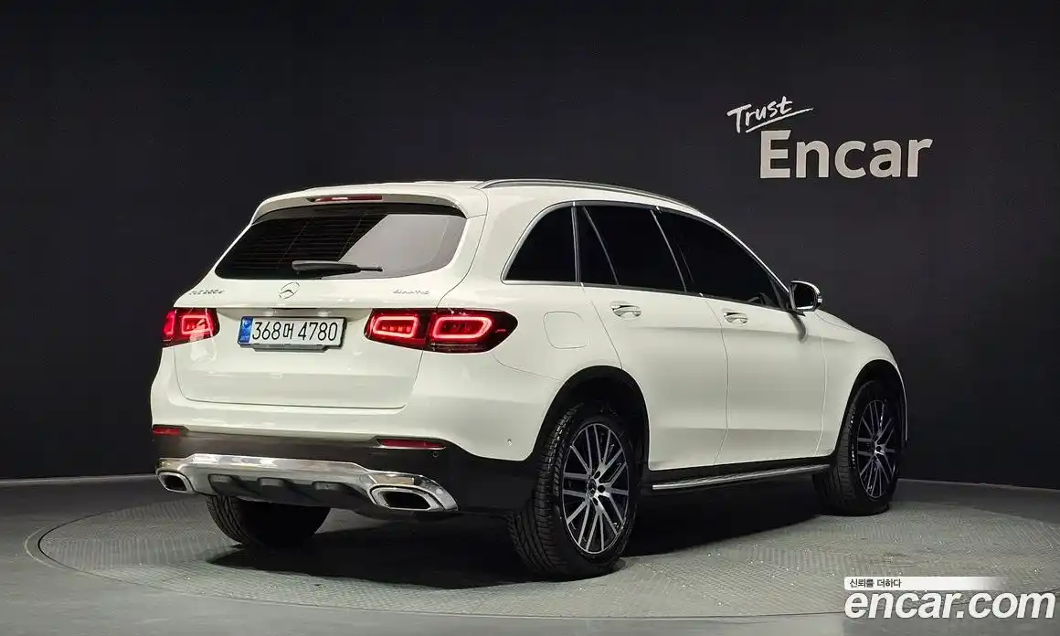 Mercedes-Benz GLC-Class 2022 1.9 гидро, фото 2 Mercedes-Benz GLC-Class 2022 1.9 гидро, фото 2