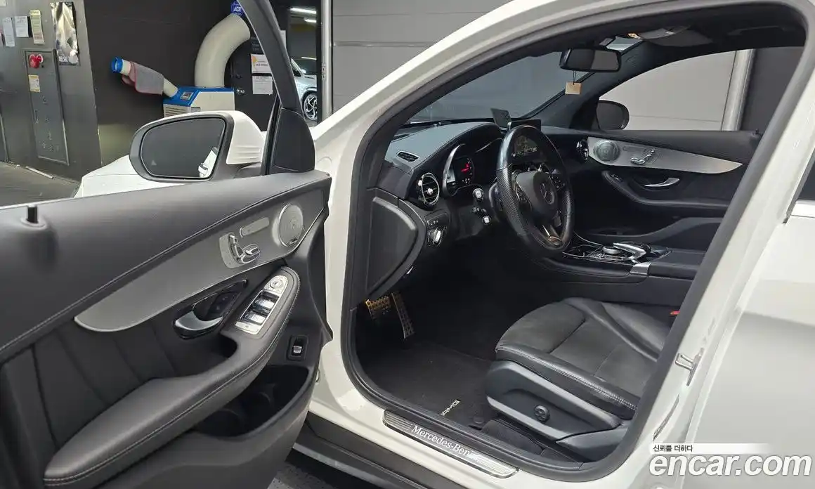 Mercedes-Benz GLC-Class 2019 2.0 гидро, фото 13 Mercedes-Benz GLC-Class 2019 2.0 гидро, фото 13