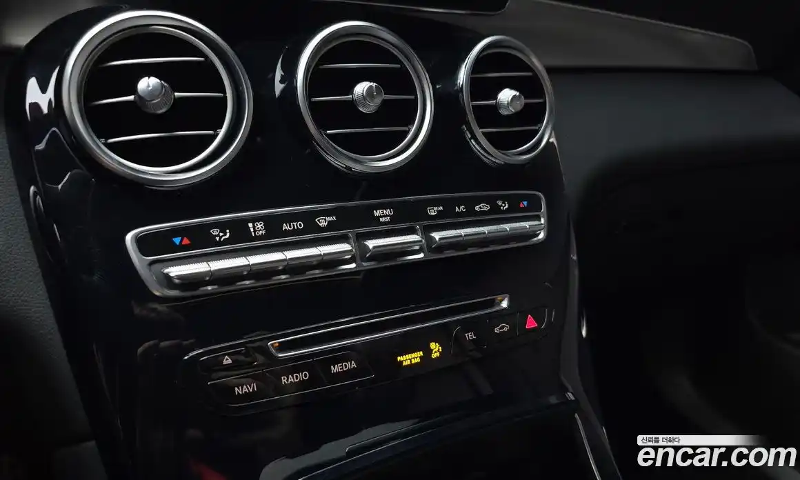 Mercedes-Benz GLC-Class 2019 2.0 гидро, фото 22 Mercedes-Benz GLC-Class 2019 2.0 гидро, фото 22