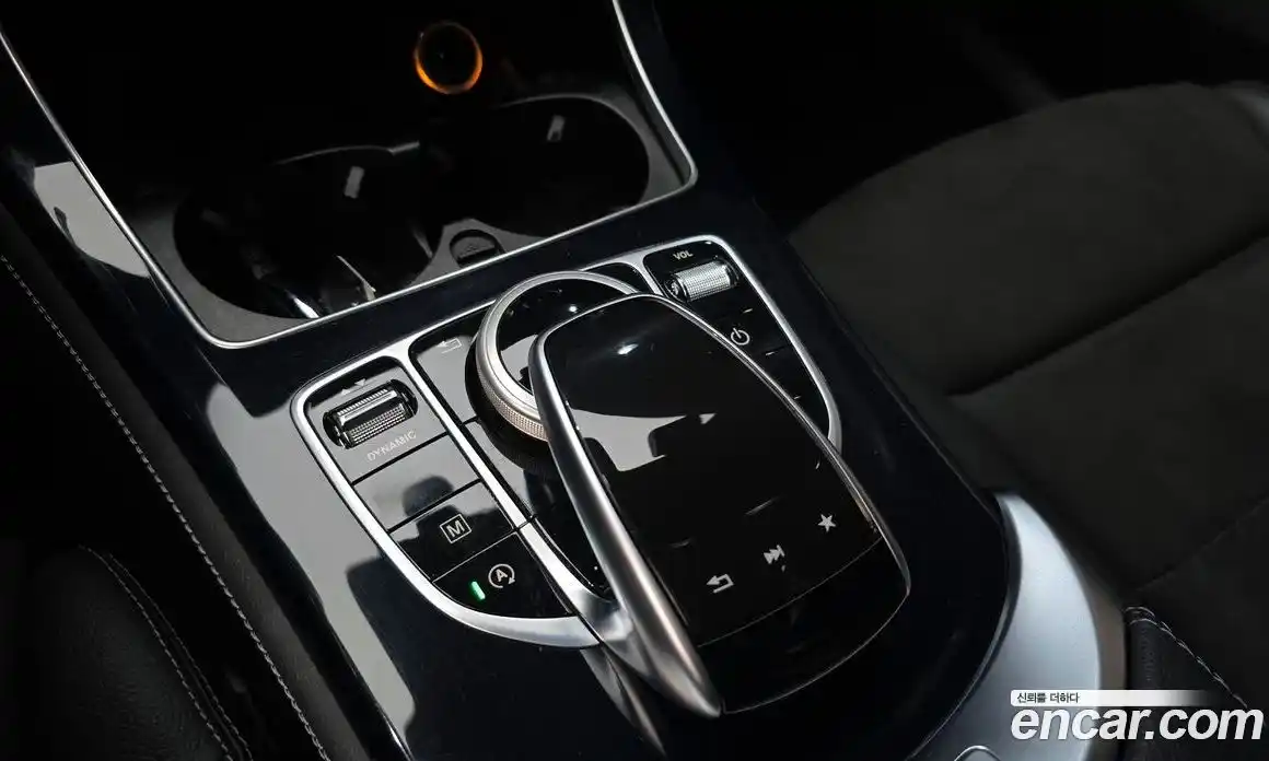 Mercedes-Benz GLC-Class 2019 2.0 гидро, фото 23 Mercedes-Benz GLC-Class 2019 2.0 гидро, фото 23
