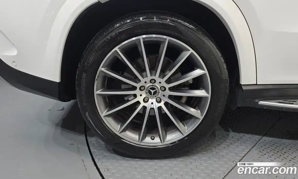 Mercedes-Benz GLE-Class 2023 2.9 гидро, фото 5