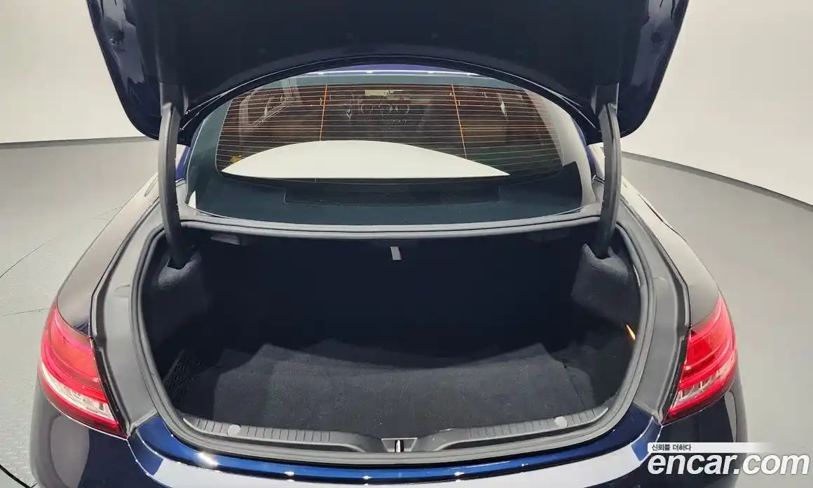 Mercedes-Benz C-Class 2019 1.9 гидро, фото 25 Mercedes-Benz C-Class 2019 1.9 гидро, фото 25