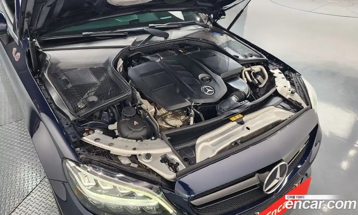 Mercedes-Benz C-Class 2019 1.9 гидро, фото 6 Mercedes-Benz C-Class 2019 1.9 гидро, фото 6