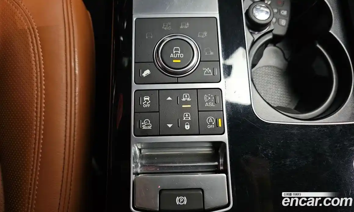 Land Rover Range Rover 2016 4.4 автомат (гидро), фото 31