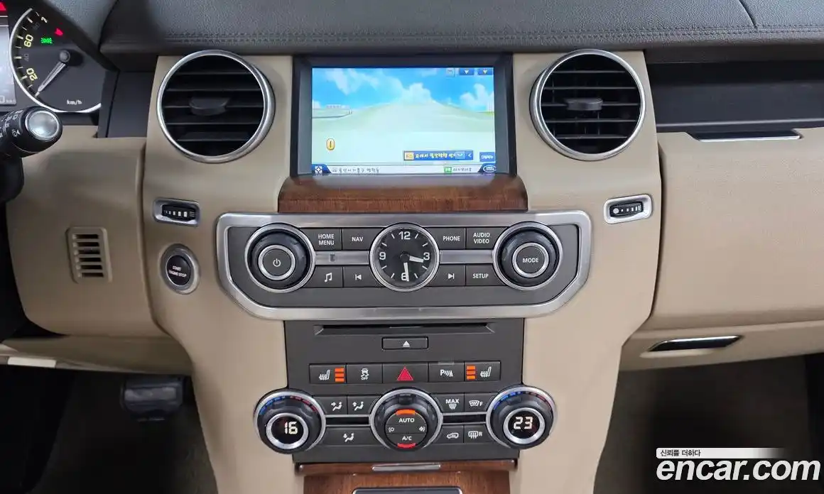 Land Rover Discovery 2016 3.0 автомат (гидро), фото 15