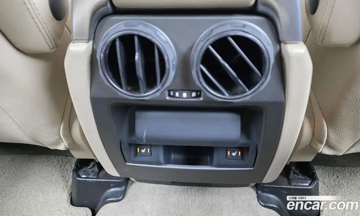 Land Rover Discovery 2016 3.0 автомат (гидро), фото 18
