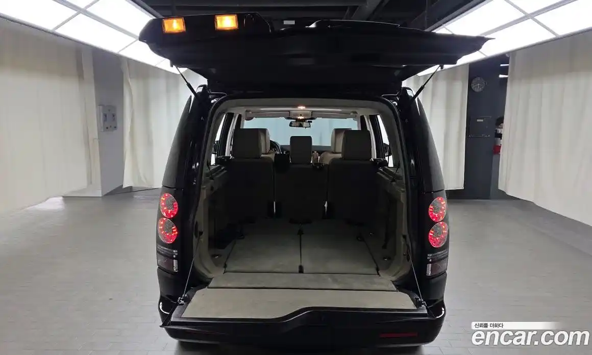 Land Rover Discovery 2016 3.0 автомат (гидро), фото 20