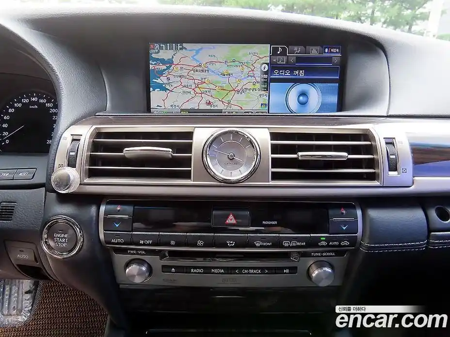 Lexus LS 2014 4.6 автомат (гидро), фото 13 Lexus LS 2014 4.6 автомат (гидро), фото 13