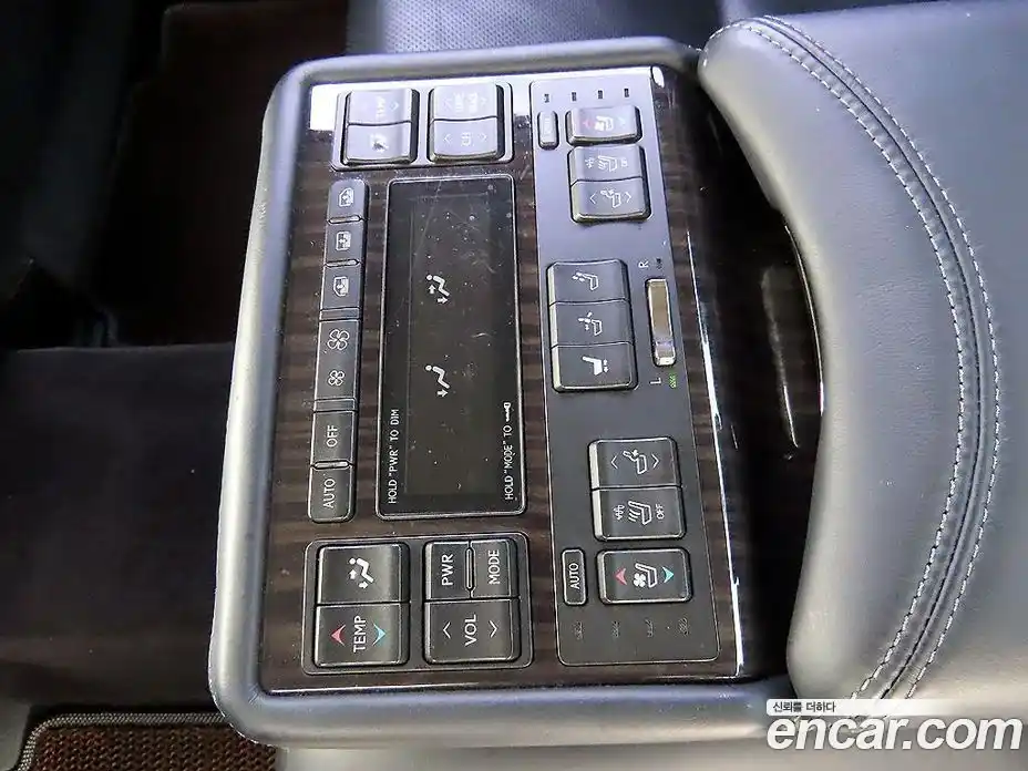 Lexus LS 2014 4.6 автомат (гидро), фото 18 Lexus LS 2014 4.6 автомат (гидро), фото 18