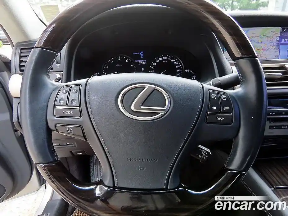 Lexus LS 2014 4.6 автомат (гидро), фото 8 Lexus LS 2014 4.6 автомат (гидро), фото 8