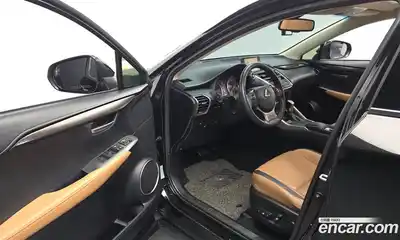 Lexus NX 2014 2.5 автомат (гидро), миниатюра 10 Lexus NX 2014 2.5 автомат (гидро), миниатюра 10