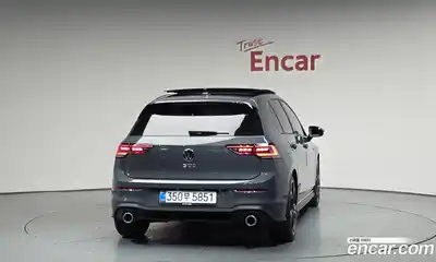 Volkswagen Golf 2025 2.0 автомат (гидро), миниатюра 3