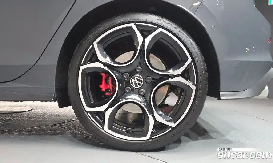 Volkswagen Golf 2025 2.0 автомат (гидро), фото 6