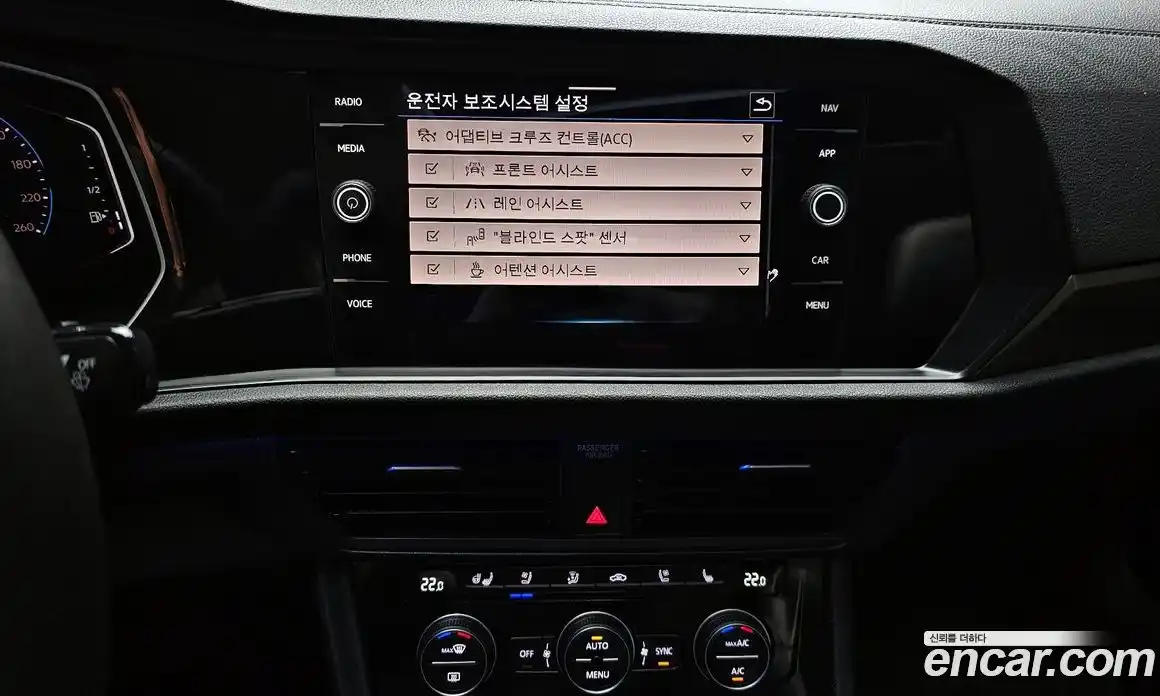 Volkswagen Jetta 2021 1.4 автомат (гидро), фото 20