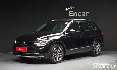 Volkswagen Tiguan, 2021, 49 996 км