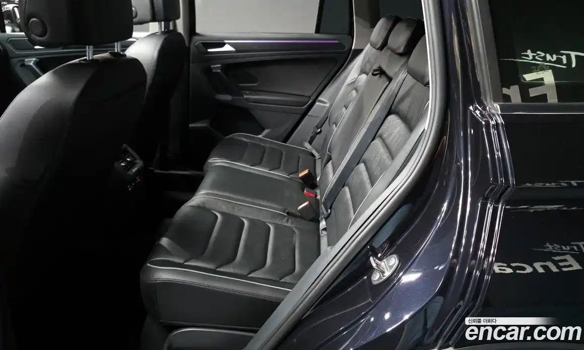 Volkswagen Tiguan 2021 2.0 автомат (гидро), фото 16