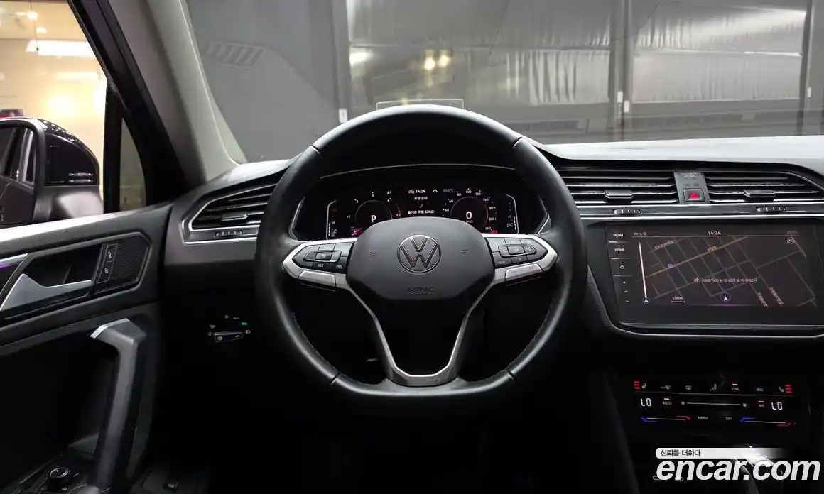 Volkswagen Tiguan 2021 2.0 автомат (гидро), фото 19