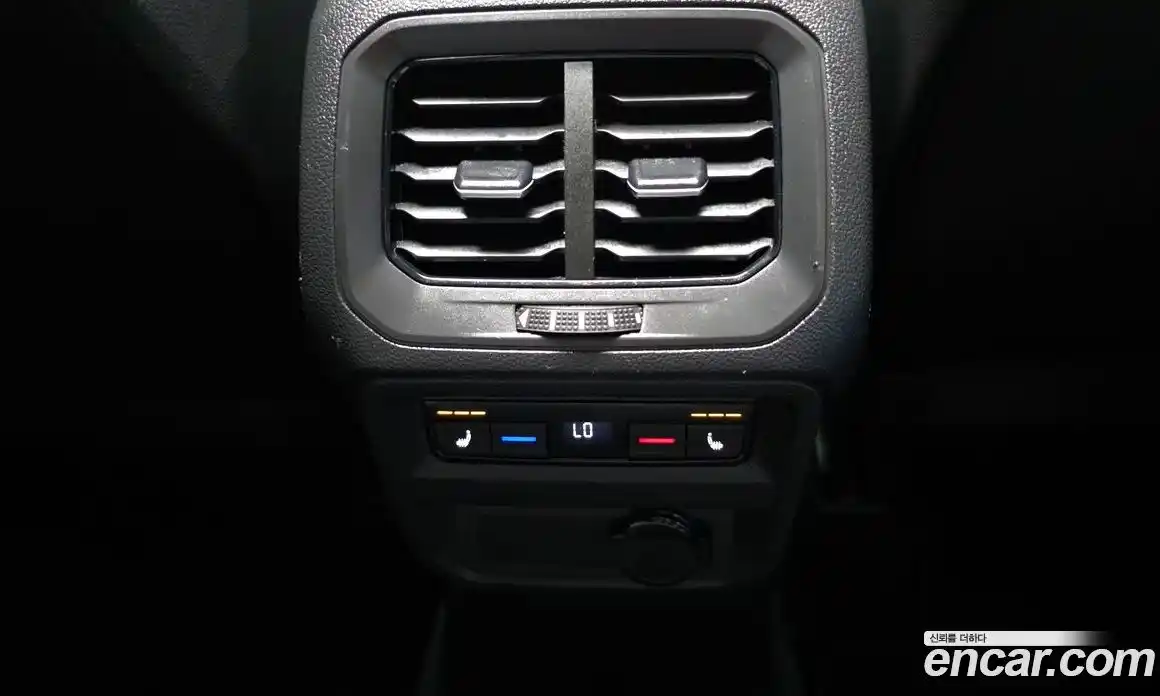 Volkswagen Tiguan 2021 2.0 автомат (гидро), фото 26