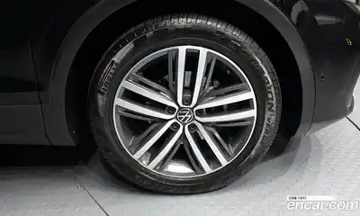 Volkswagen Tiguan 2021 2.0 автомат (гидро), миниатюра 5