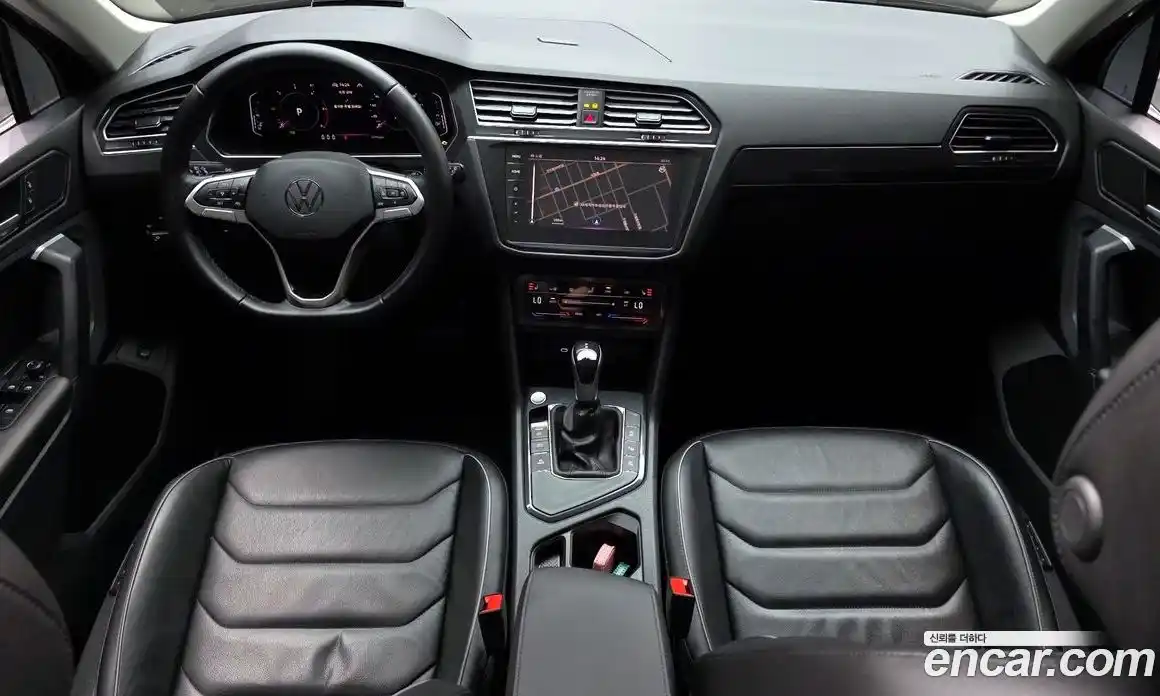 Volkswagen Tiguan 2021 2.0 автомат (гидро), фото 10