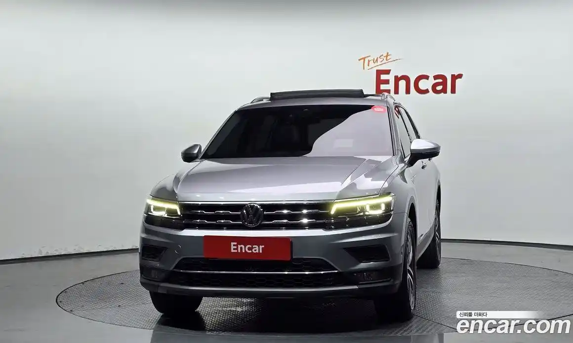 Volkswagen Tiguan 2020 2.0 автомат (гидро), фото 3