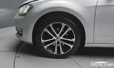 Volkswagen Golf 2015 2.0 автомат (гидро), миниатюра 5