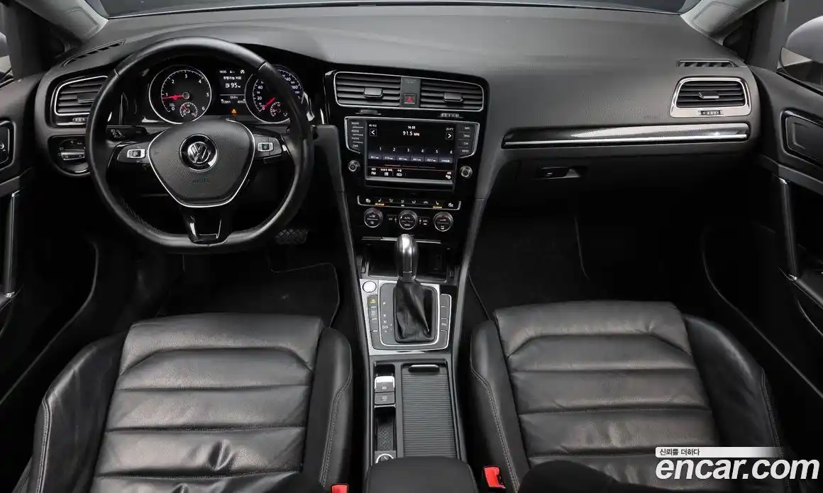 Volkswagen Golf 2015 2.0 автомат (гидро), фото 7