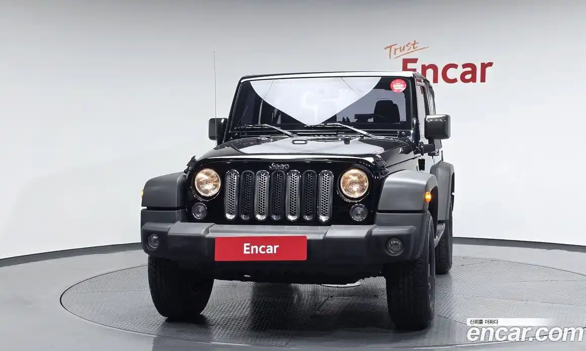 Jeep Wrangler 2016 3.6 автомат (гидро), фото 3