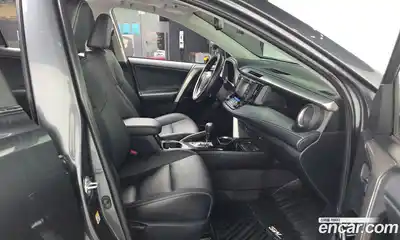 Toyota RAV4 2018 2.5 автомат (гидро), миниатюра 11 Toyota RAV4 2018 2.5 автомат (гидро), миниатюра 11