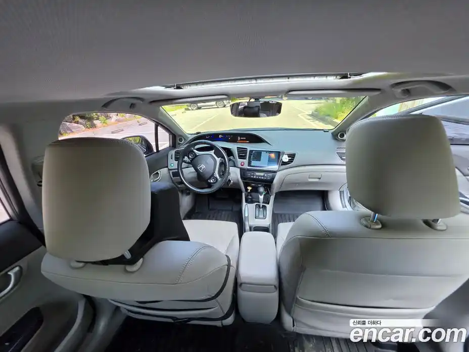Honda Civic 2012 1.8 автомат (гидро), фото 12