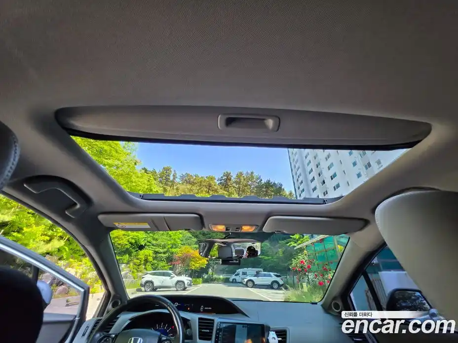 Honda Civic 2012 1.8 автомат (гидро), фото 10