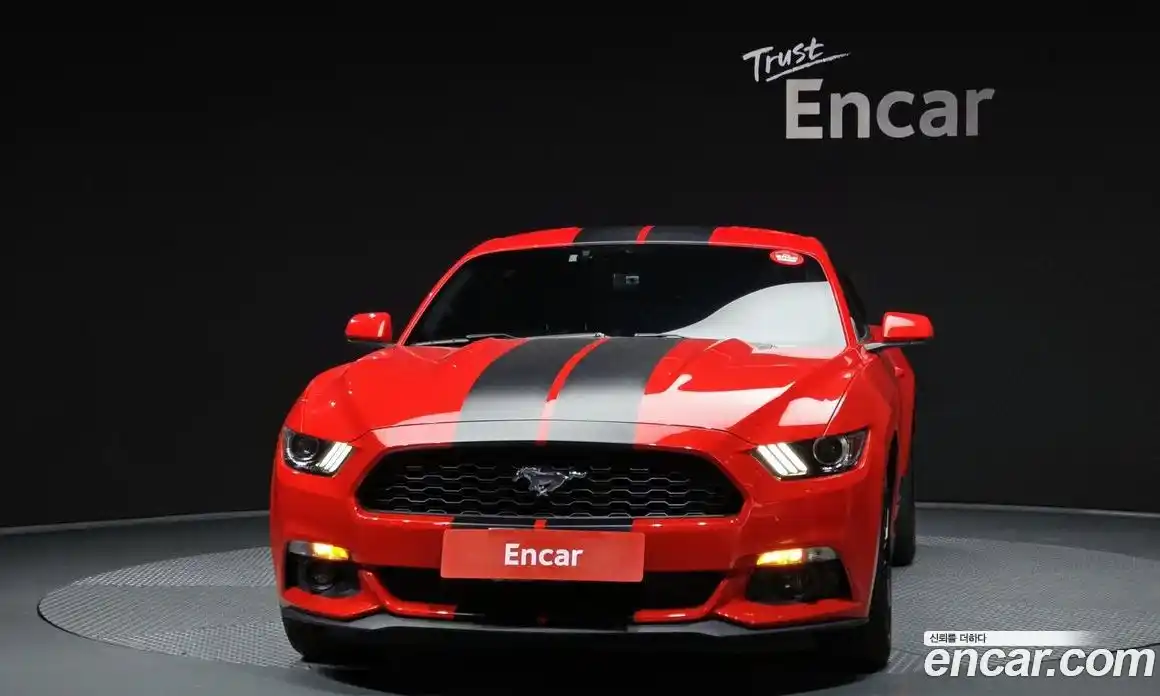 Ford Mustang 2015 2.3 автомат (гидро), фото 3