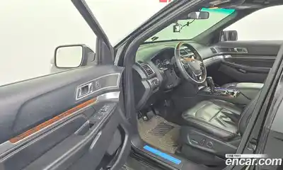 Ford Explorer 2015 2.3 автомат (гидро), миниатюра 10