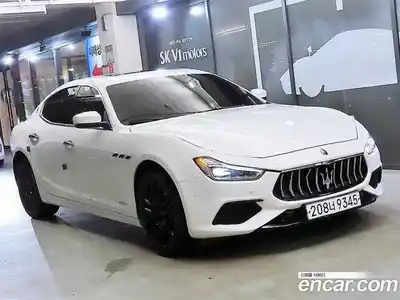 Maserati Ghibli 2019 3.0 автомат (гидро), миниатюра 1